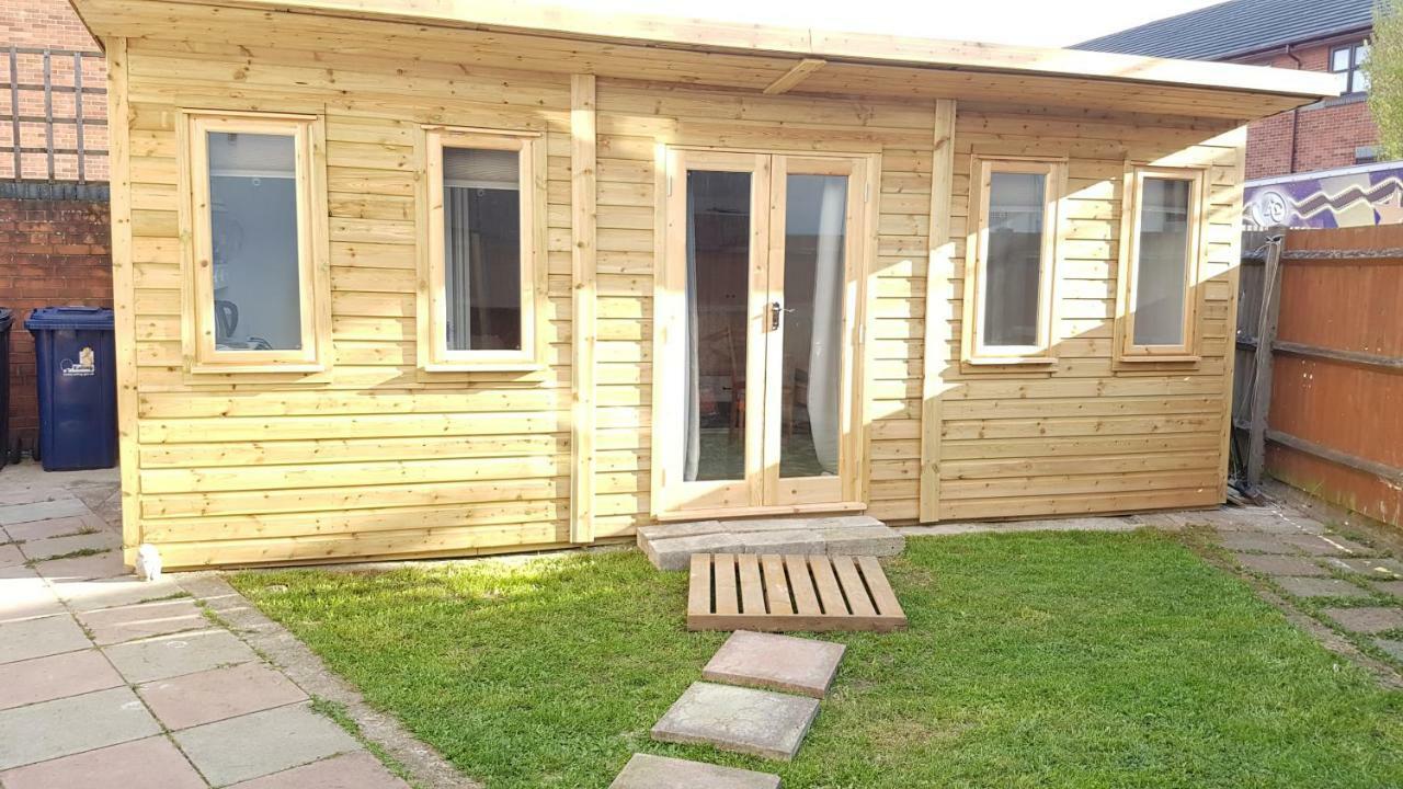 Urban Log Cabin Near Zone 2 Tube Londres Exterior foto